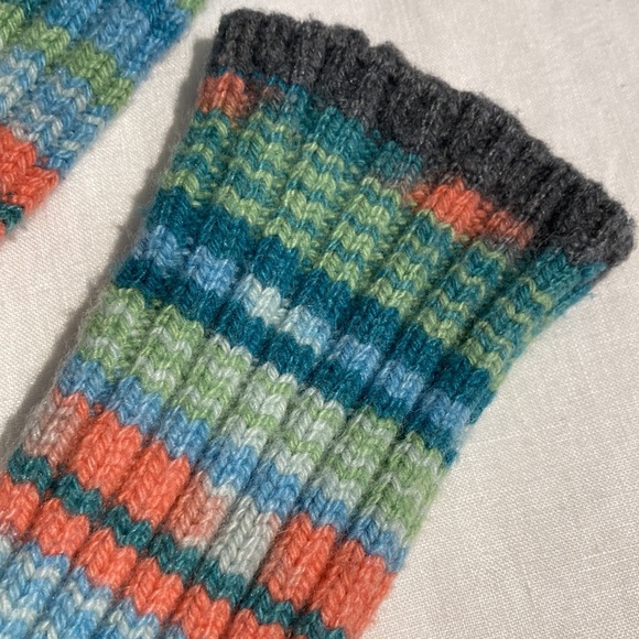 L.L Bean handmade knitted socks from Freeport Me S - Picture 4 of 11